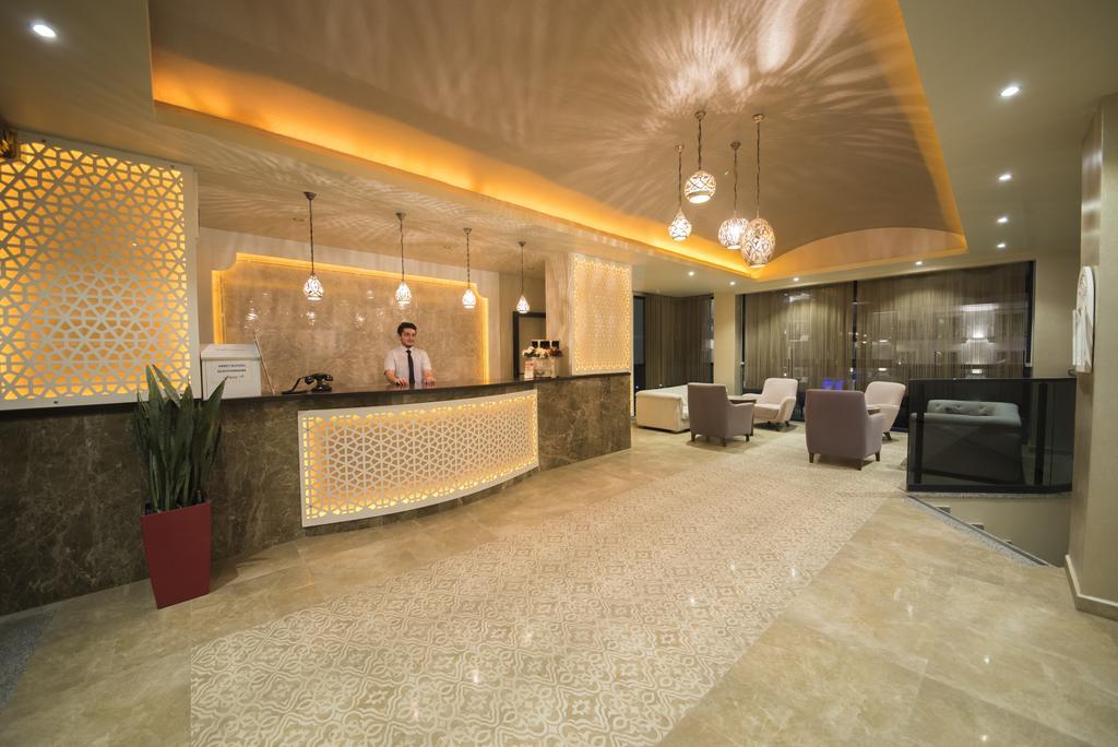 Montebello Deluxe Hotel Ölüdeniz Zewnętrze zdjęcie