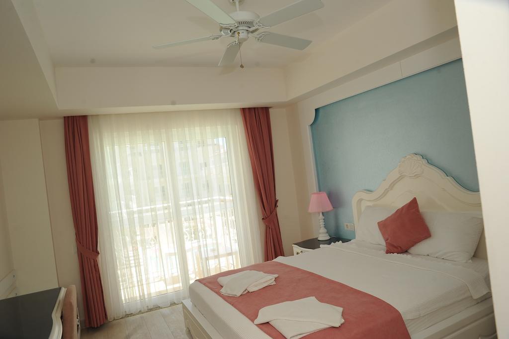 Montebello Deluxe Hotel Ölüdeniz Zewnętrze zdjęcie