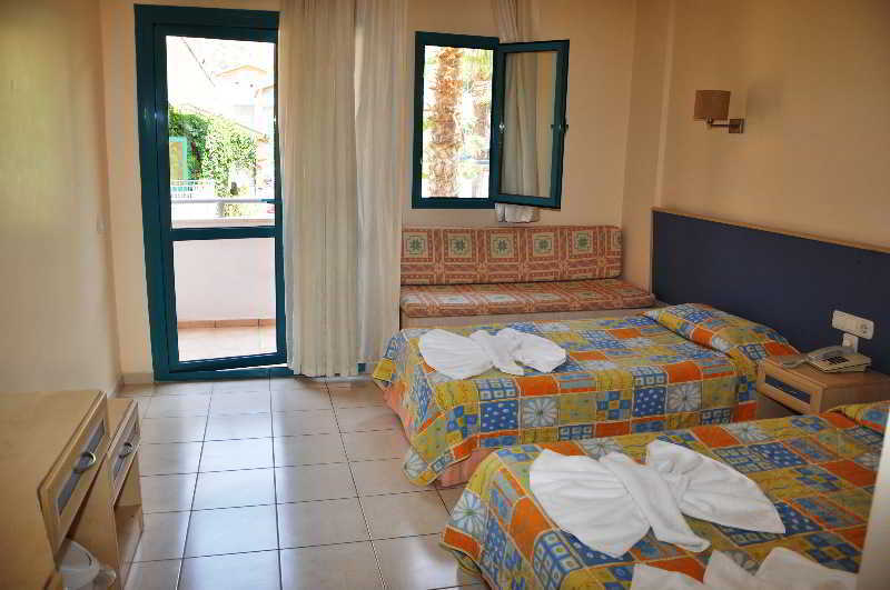 Montebello Deluxe Hotel Ölüdeniz Zewnętrze zdjęcie